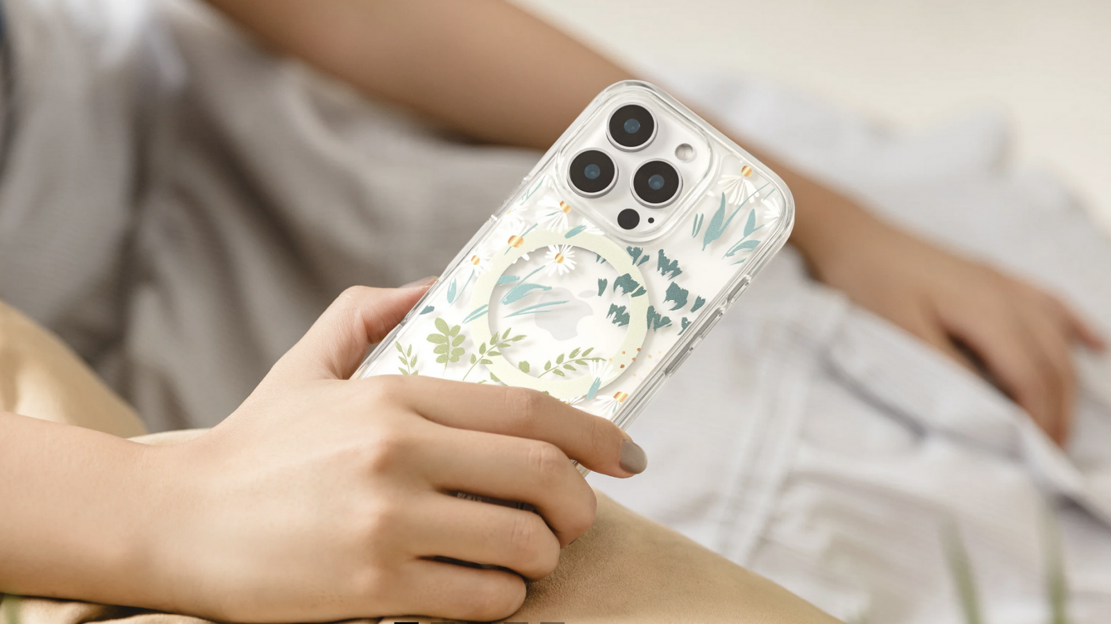 ốp lưng hoa magsafe iPhone 16 Pro Max