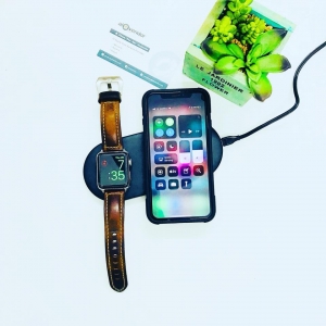 Sạc không dây iPhone và Apple Watch